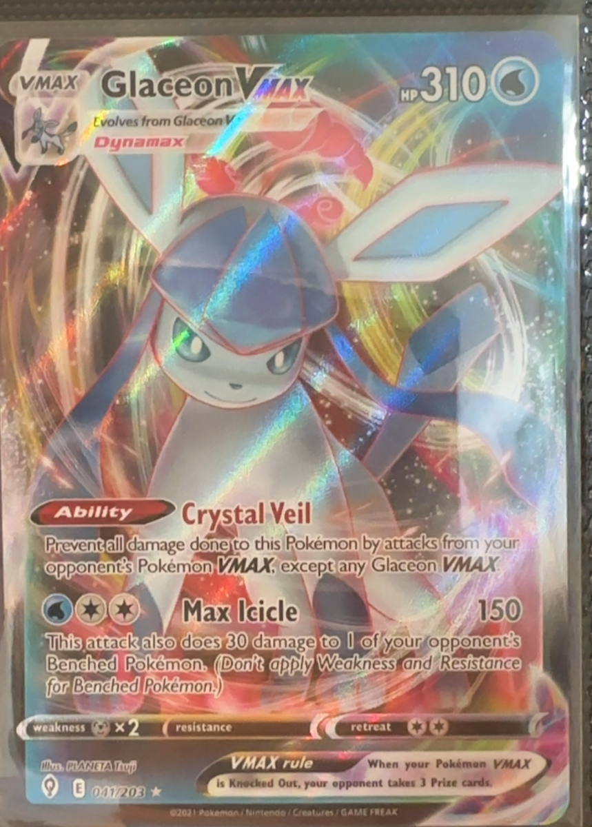 Glaceon VMAX — Evolving Skies